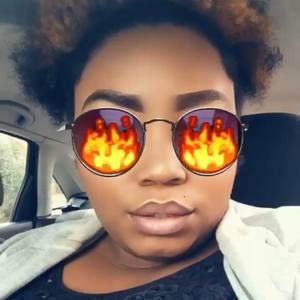 Meet your Posher, Veronica